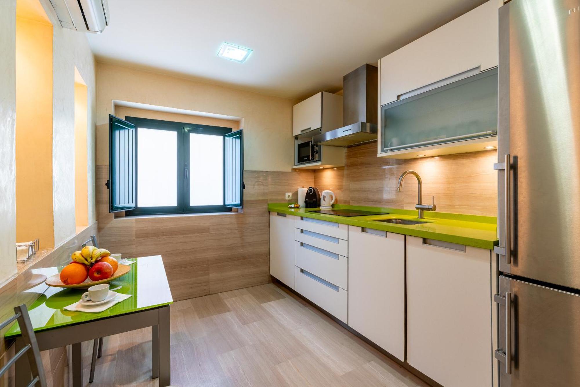 Pyl Apartamento Centro Junto Catedral Sevilla Eksteriør bilde